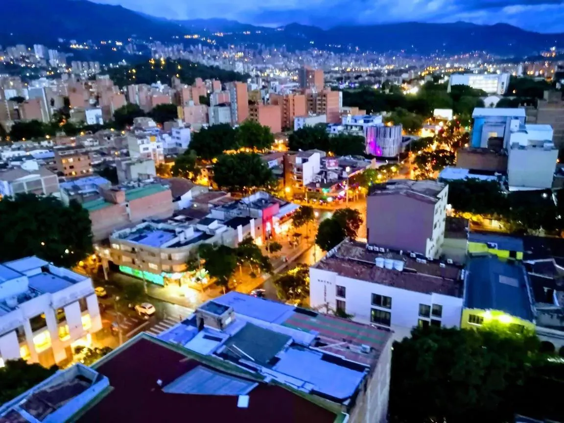Apartment Laureles 16Th Floor Stylish Spring City Treat Medellin